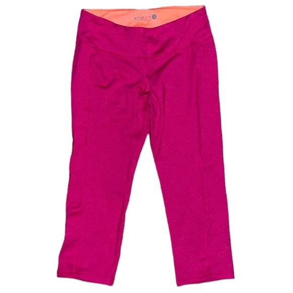Old Navy Pants - Old Navy Active Hot Pink Capri Leggings